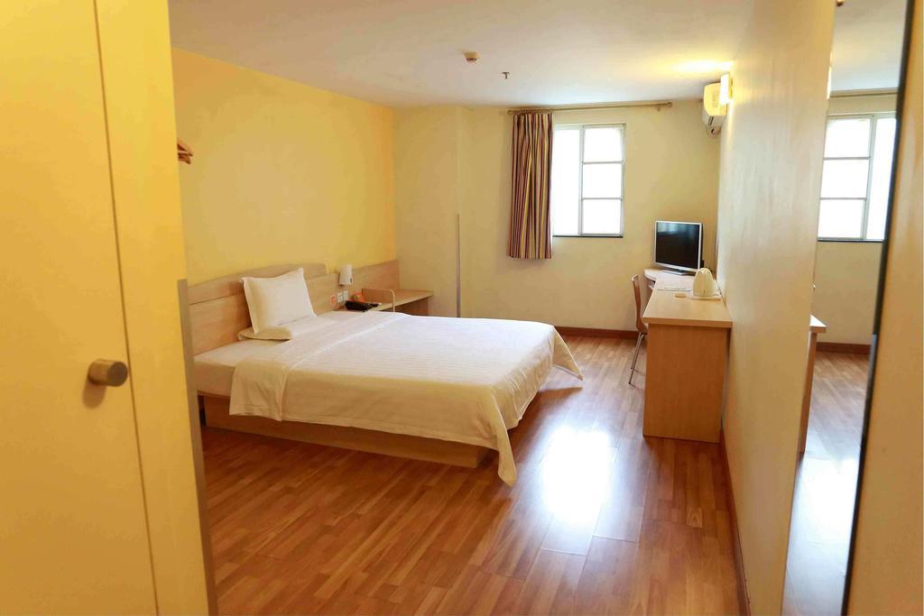 7Days Inn Huaihua West Bus Terminal Quarto foto