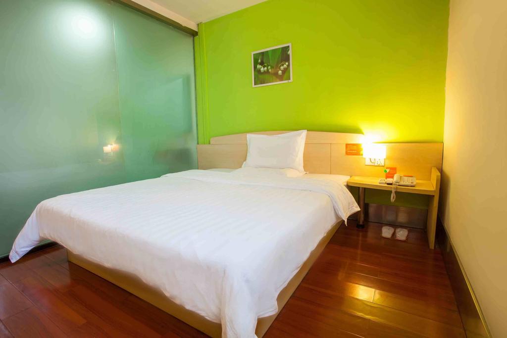 7Days Inn Huaihua West Bus Terminal Quarto foto